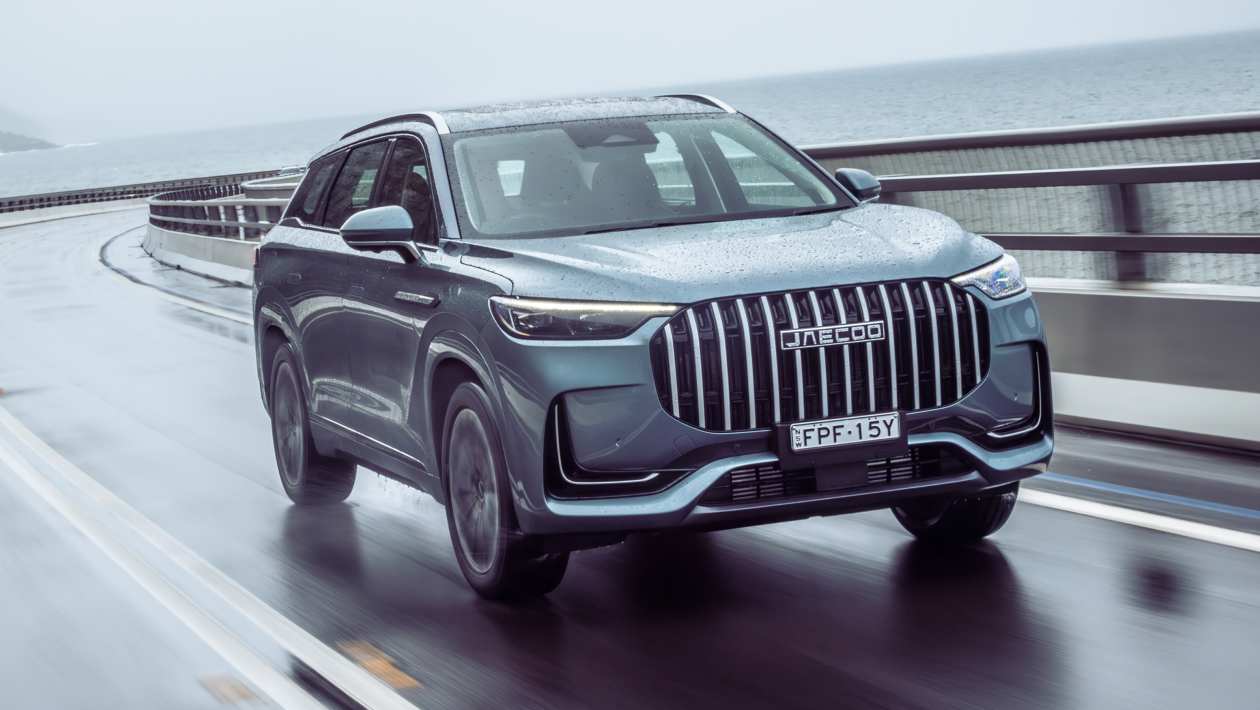 New Jaecoo 8 7-seat SUV - pictures | Auto Express